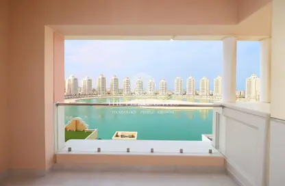 Balcony image for: Apartment - 1 Bedroom - 2 Bathrooms for rent in Al Mutahidah Tower - Viva Bahriyah - The Pearl Island - Doha, Image 1