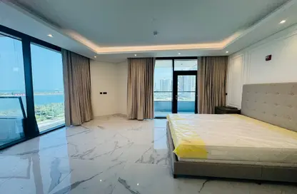 Apartment - 2 Bedrooms - 3 Bathrooms for rent in Marina District - Lusail