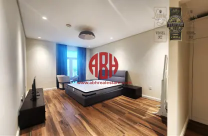 Apartment - 3 Bedrooms - 4 Bathrooms for sale in The Garden - Floresta Gardens - The Pearl Island - Doha