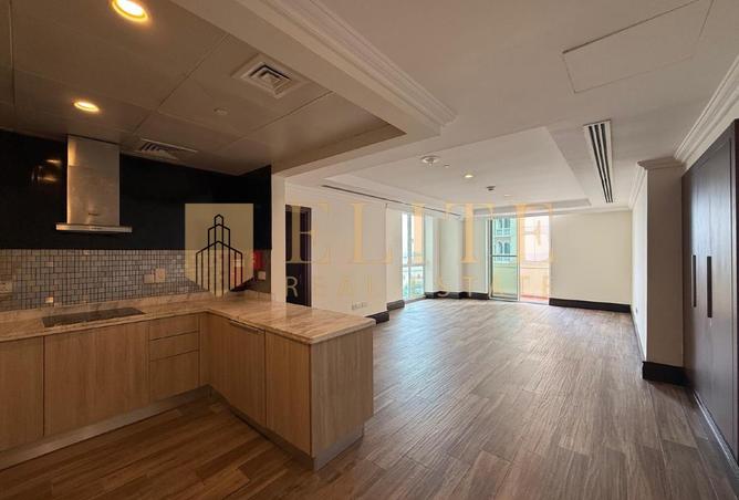 967527 - Property Image 2