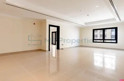 Apartment - 1 Bedroom - 2 Bathrooms for rent in East Porto Drive - Porto Arabia - The Pearl Island - Doha