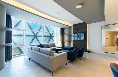 Apartment - 3 Bedrooms - 3 Bathrooms for rent in Burj DAMAC Marina - Marina District - Lusail