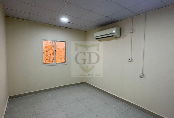 927692 - Property Main Image