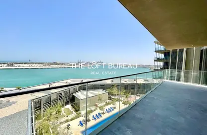 Apartment - 3 Bedrooms - 5 Bathrooms for sale in Seef Lusail - Lusail City - Lusail