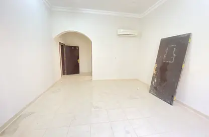 Apartment - Studio - 1 Bathroom for rent in Ain Khalid Gate - Ain Khaled - Doha