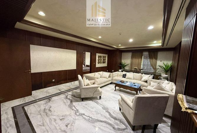 987959 - Property Image 3