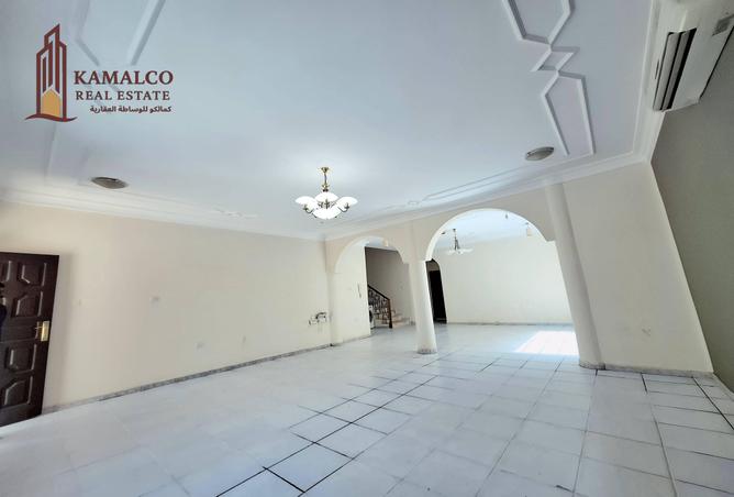 954605 - Property Image 3