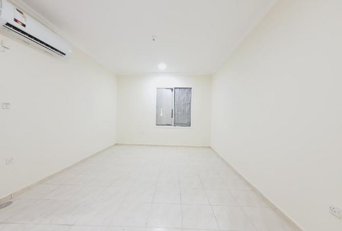 979694 - Property Image 3