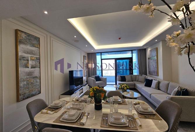 956161 - Property Image 2