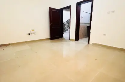 فيلا - غرفة نوم - 1 حمام للايجار في الثمامة - الدوحة