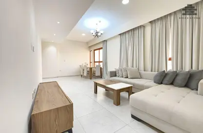 Apartment - 3 Bedrooms - 3 Bathrooms for rent in Muntazah 7 - Al Muntazah - Doha