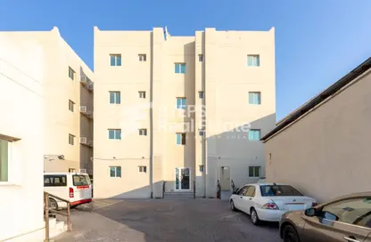 Labor Camp - Studio for rent in Industrial Area 4 - Industrial Area - Industrial Area - Doha