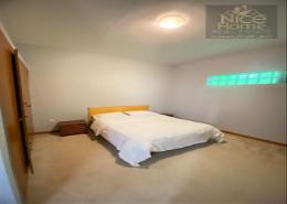شقة - 2 غرف نوم - 1 حمام للكراء في الدفنة - الدفينة - الدوحة