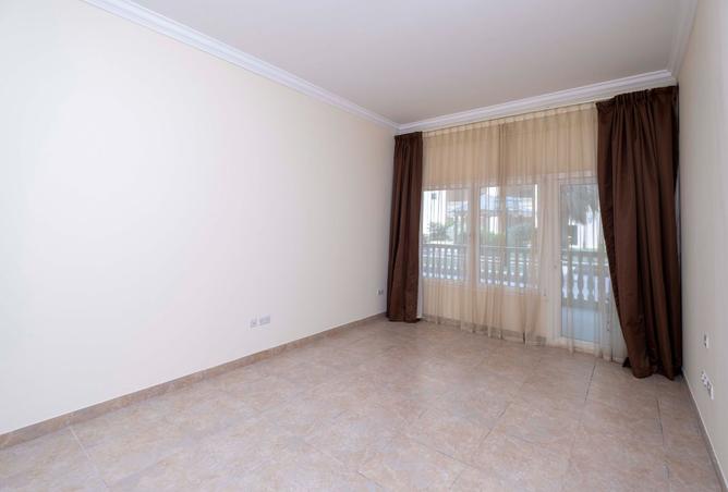 1005481 - Property Image 3