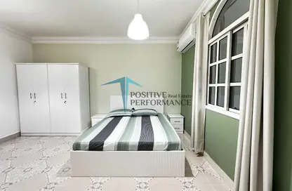 Apartment - Studio - 1 Bathroom for rent in OqbaBin Nafie Steet - Old Airport Road - Doha