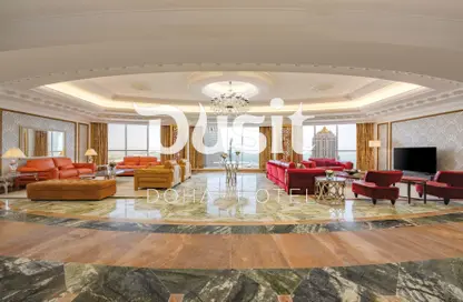 Living Room image for: Penthouse - 6 Bedrooms - 5 Bathrooms for rent in Dusit Hotel  and  Suites Doha - Diplomatic Street - West Bay - Doha, Image 1
