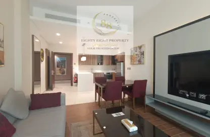 Living / Dining Room image for: Apartment - 1 Bedroom - 2 Bathrooms for rent in Aabdullah Bin Sultan Al Thani - C-Ring Road - Al Sadd - Doha, Image 1
