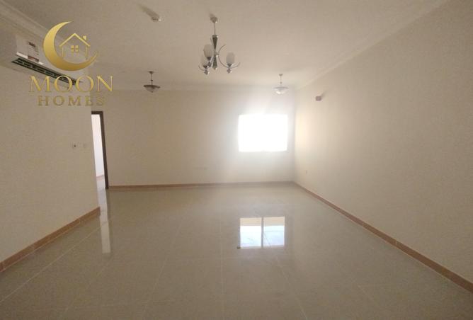 957118 - Property Image 3