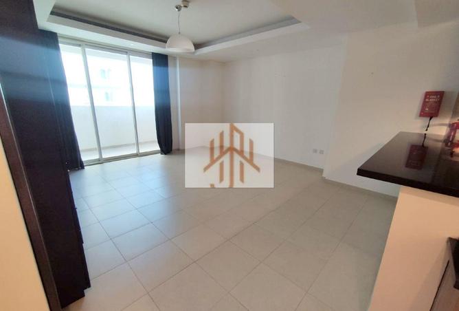 930169 - Property Main Image