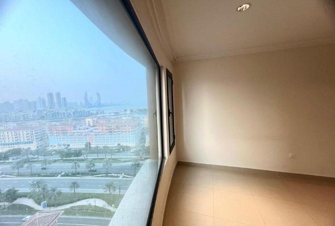 996810 - Property Image 2