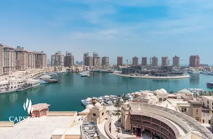 Apartment - 2 Bedrooms - 3 Bathrooms for rent in West Porto Drive - Porto Arabia - The Pearl Island - Doha