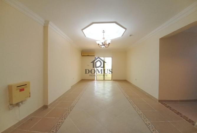 938397 - Property Main Image