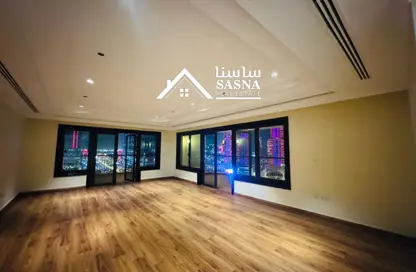 Apartment - 3 Bedrooms - 4 Bathrooms for rent in East Porto Drive - Porto Arabia - The Pearl Island - Doha