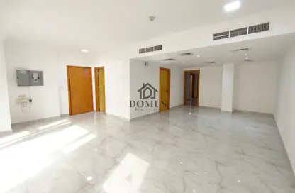Apartment - 3 Bedrooms - 3 Bathrooms for rent in Al Mansoura - Al Mansoura - Doha