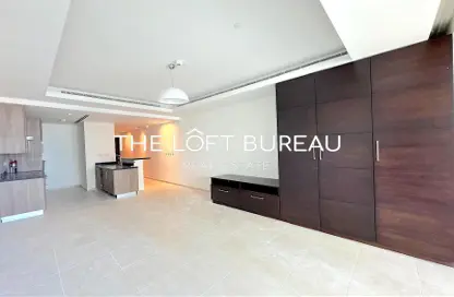Apartment - Studio - 1 Bathroom for rent in Viva West - Viva Bahriyah - The Pearl Island - Doha