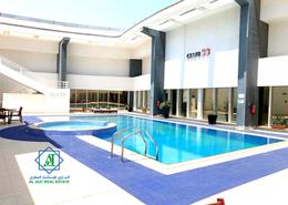 شقة - 2 غرف نوم - 3 حمامات للكراء في برج أعمال - الحي التجاري - الخليج الغربي - الدوحة