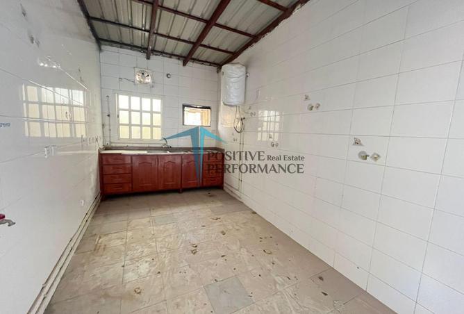 954828 - Property Image 3