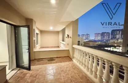 Apartment - 1 Bedroom - 2 Bathrooms for rent in East Porto Drive - Porto Arabia - The Pearl Island - Doha