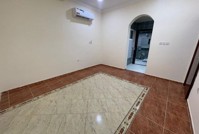 954040 - Property Image 3