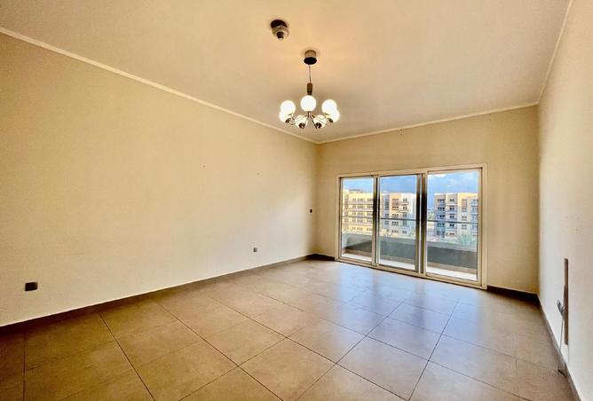 977048 - Property Image 3