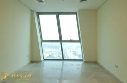 Apartment - 2 Bedrooms - 2 Bathrooms for rent in Zig Zag Towers - West Bay - Doha Apartment - 2 Bedrooms - 2 Bathrooms for rent in Zig Zag Towers - West Bay - Doha