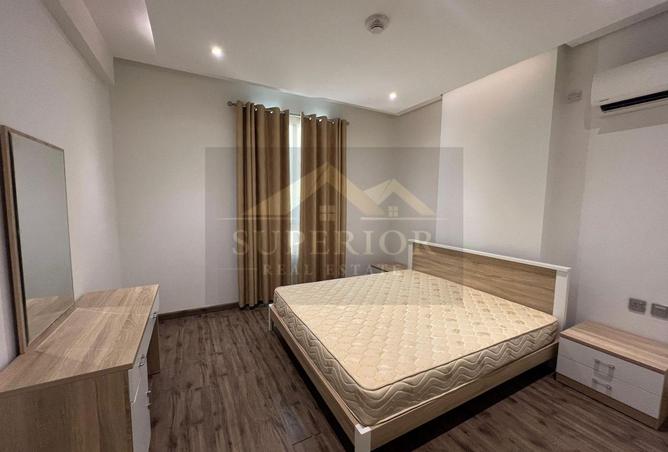 923464 - Property Image 2