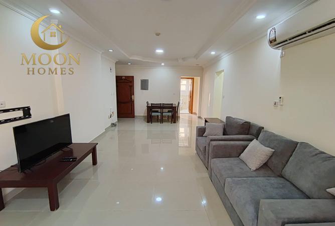 977947 - Property Image 2