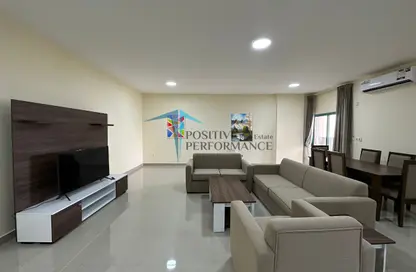 شقة - 2 غرف نوم - 2 حمامات للايجار في شارع حضرموت - دوحة الجديد - الدوحة