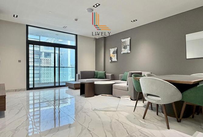 982941 - Property Image 2