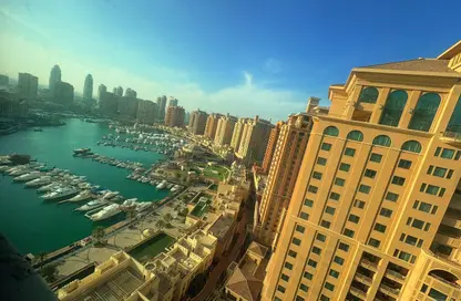 Apartment - 1 Bedroom - 2 Bathrooms for rent in West Porto Drive - Porto Arabia - The Pearl Island - Doha