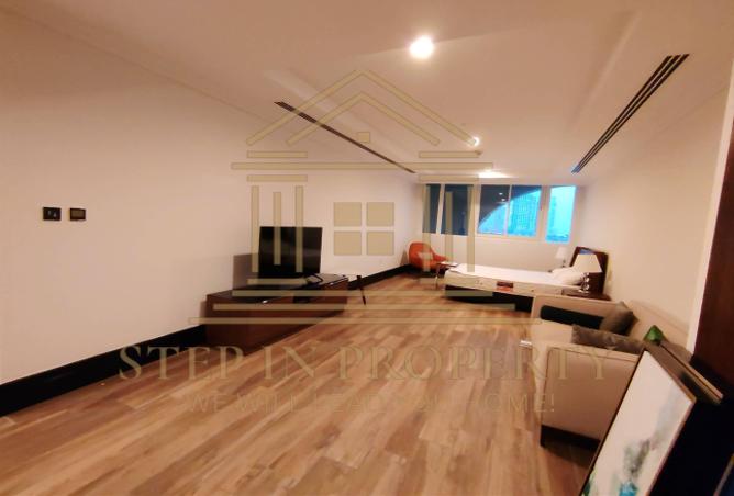 964226 - Property Main Image