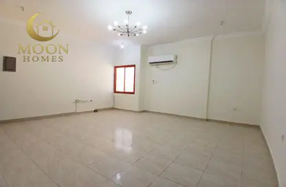 Apartment - 1 Bedroom - 2 Bathrooms for rent in Old Al Ghanim - Al Ghanim - Doha