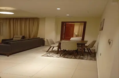 Apartment - 1 Bedroom - 2 Bathrooms for rent in Lusail Marina Heights - Marina District - Lusail