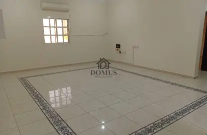Apartment - 2 Bedrooms - 2 Bathrooms for rent in Hiteen Street - Al Muntazah - Doha