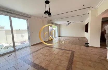 Compound - 3 Bedrooms - 3 Bathrooms for rent in T Block - Al Manara Street - Al Sadd - Doha
