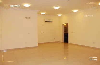 Villa - 4 Bedrooms - 4 Bathrooms for rent in Al Sakhama - Doha