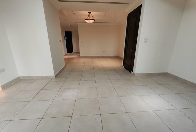 966787 - Property Image 2