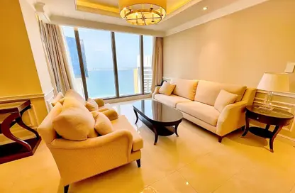 Apartment - 2 Bedrooms - 2 Bathrooms for rent in City Center Towers - West Bay - Doha