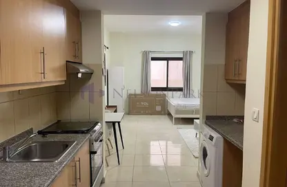 شقة - 1 حمام للبيع في ريجنسي ريزيدنس فوكس هيلز 1 - الوسيل