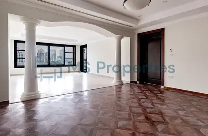 Townhouse - 2 Bedrooms - 3 Bathrooms for sale in East Porto Drive - Porto Arabia - The Pearl Island - Doha